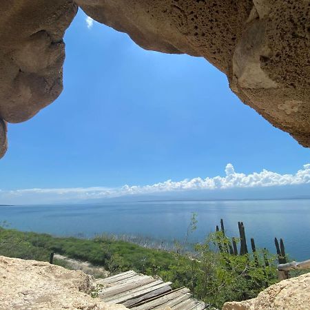 Cerro Al Medio Lago Enriquillo Resort מראה חיצוני תמונה